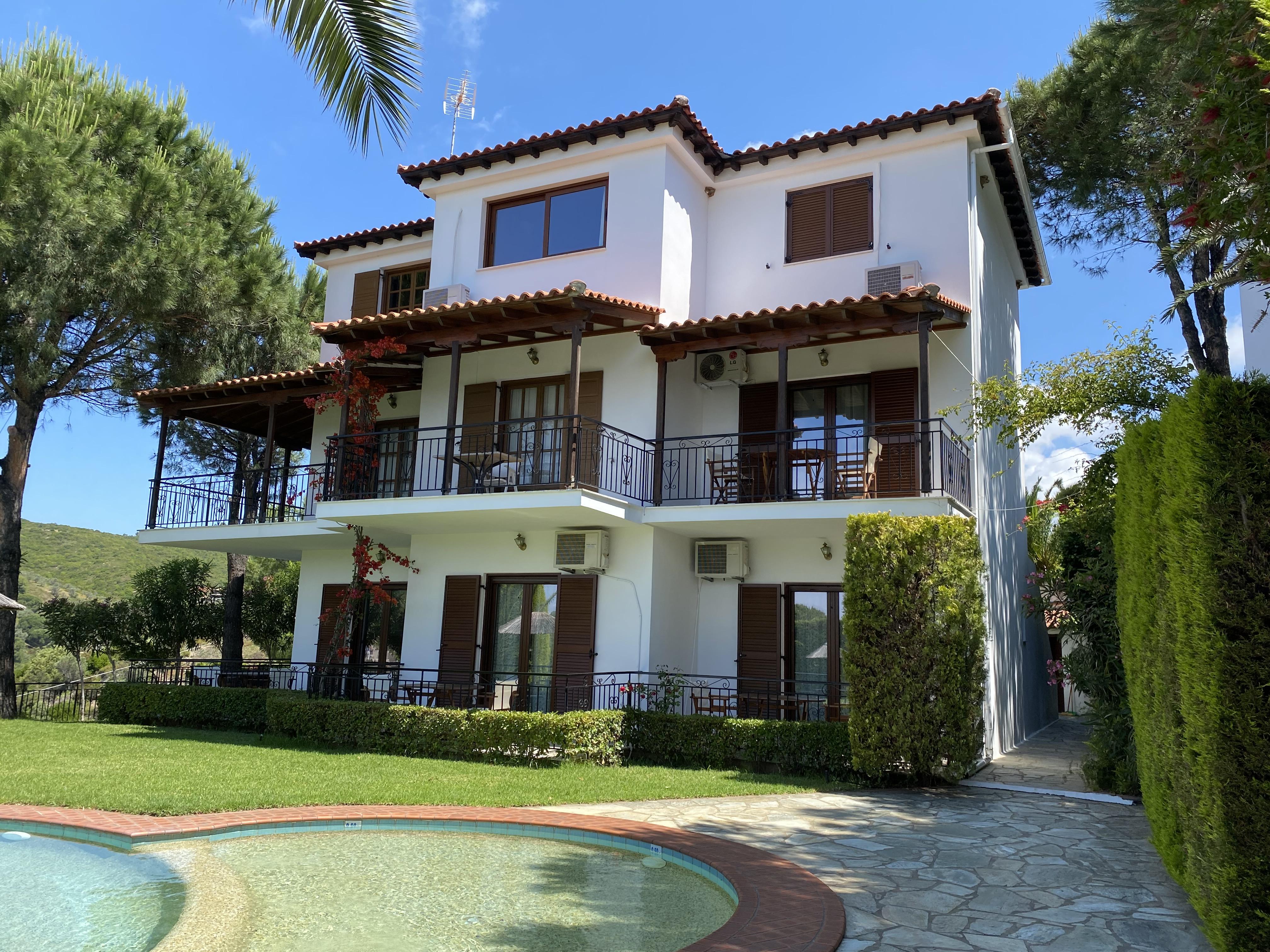 Villa Xanthippi Agia Paraskevi  Buitenkant foto