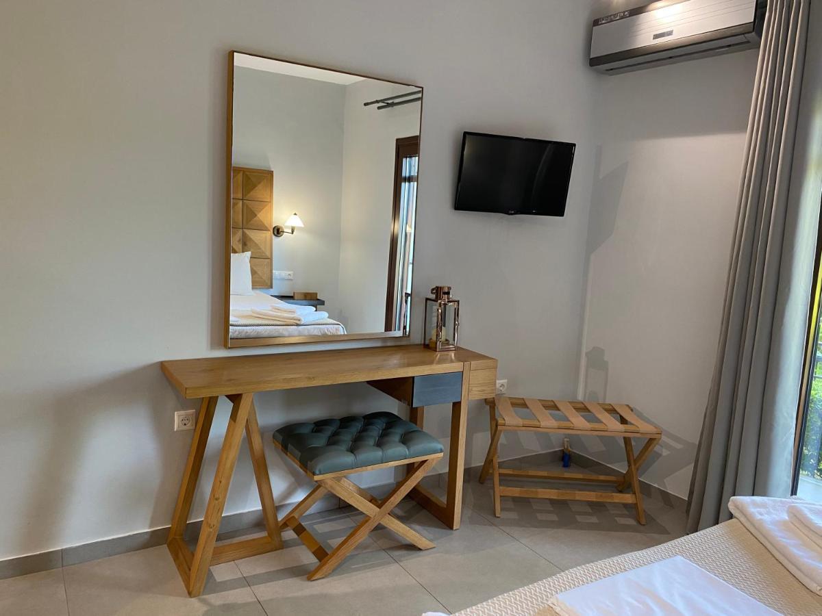 Villa Xanthippi Agia Paraskevi  Buitenkant foto
